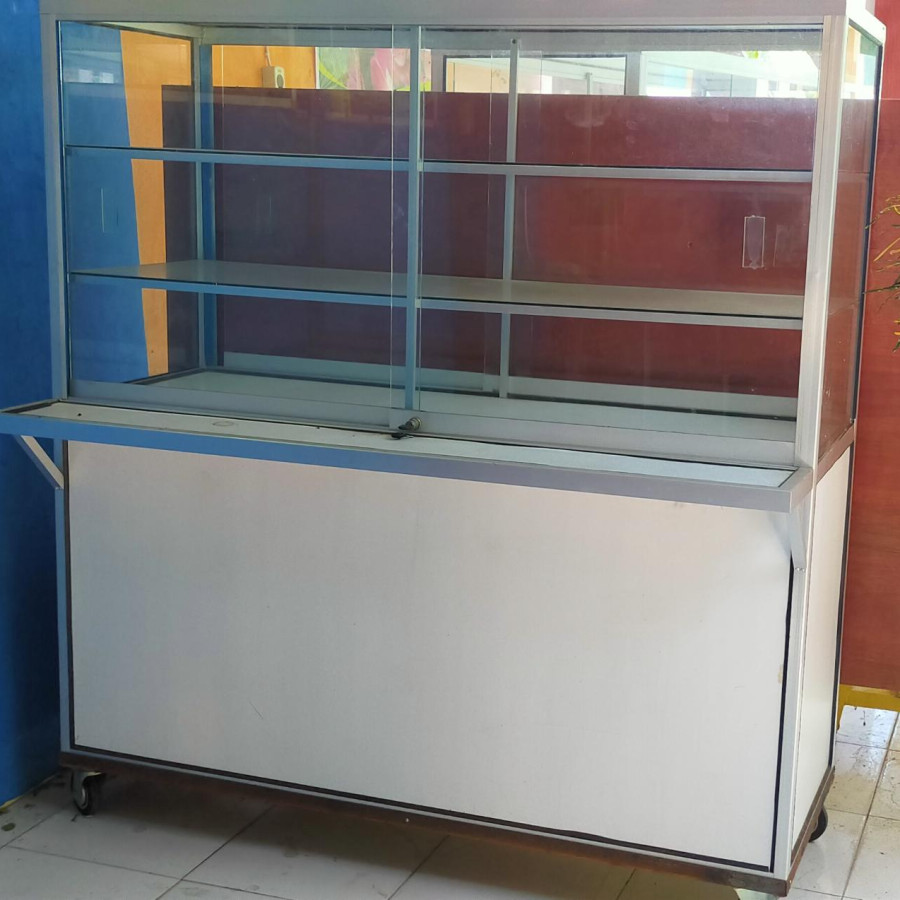 RAK ETALASE CUSTOM - utama