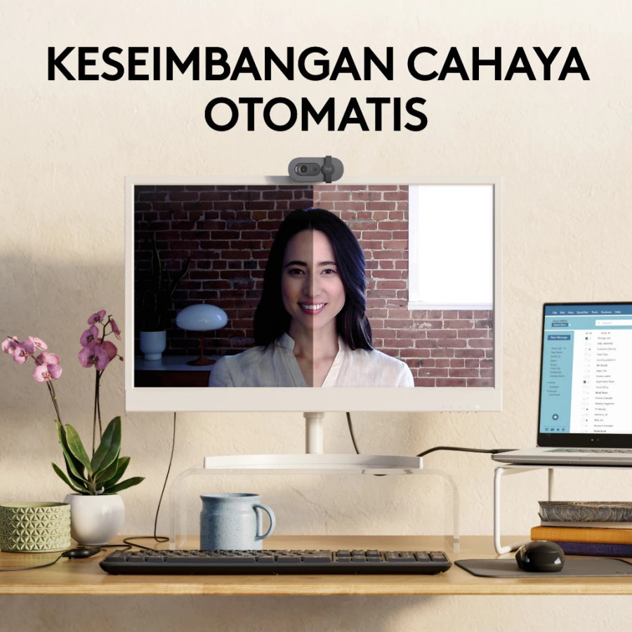 Logitech Brio 100 Webcam Full HD, Built in Mic, Auto-Light Balance, Privacy Shutter - depan