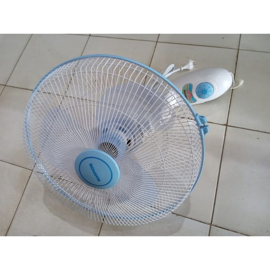 Kipas Angin Maspion MWF-41K 16 Inch - depan