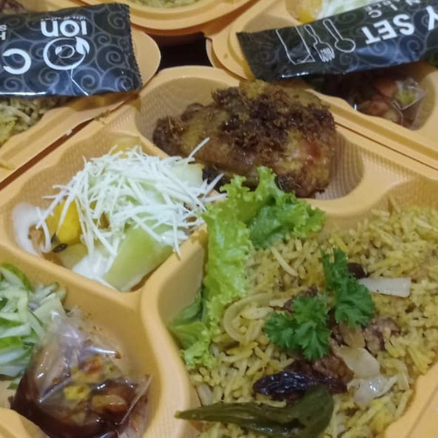 Nasi Biryani Ayam Lengkuas - samping