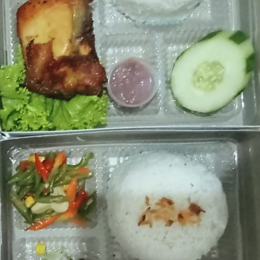 Paket Makan dalam Dos - utama