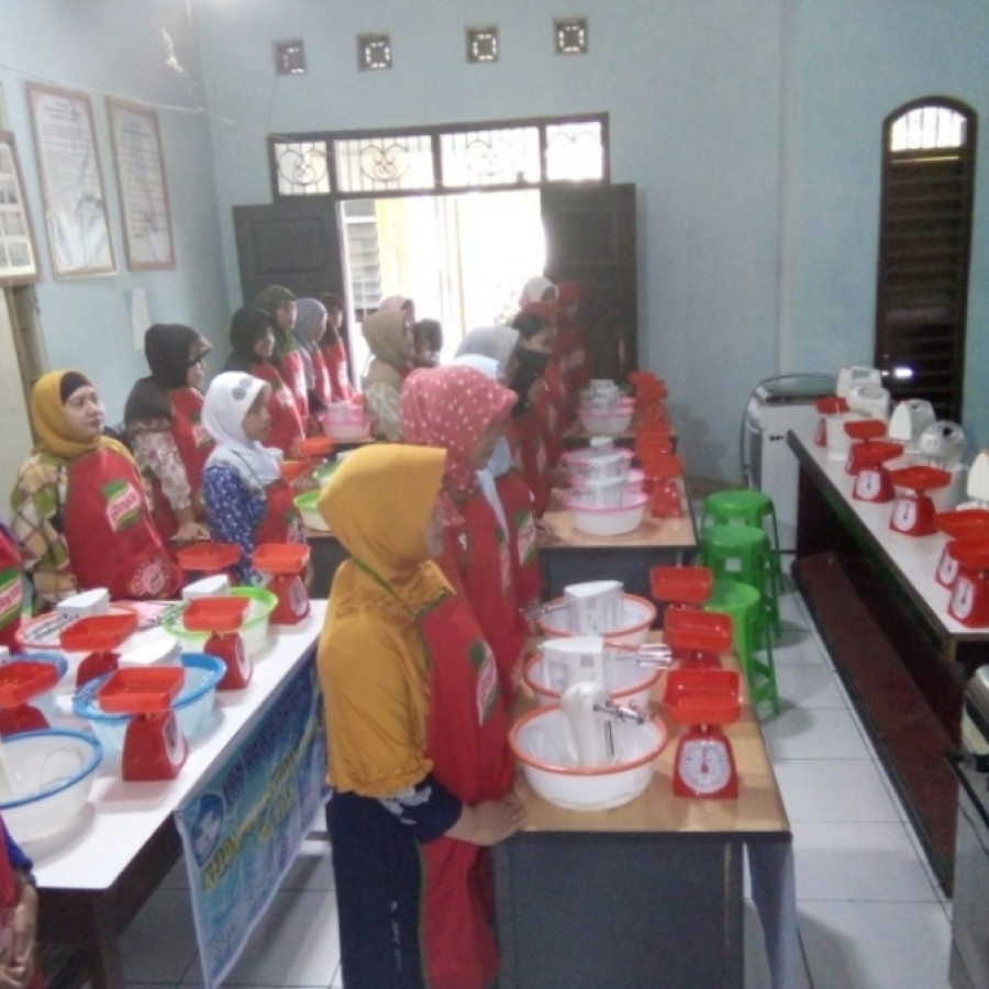 Paket Bahan 8 -12 Resep menu lkuliner kreatif kreasi Kukus dan Goreng - utama