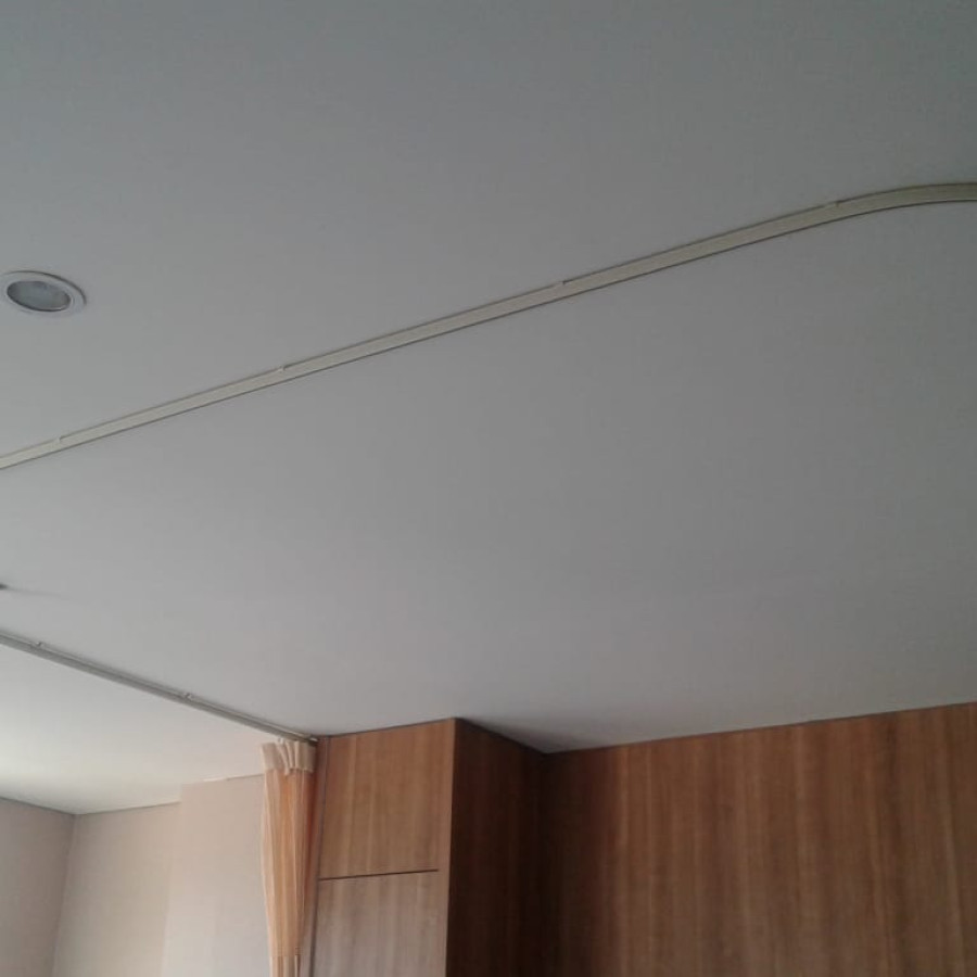 Rail Flexi Lengkung Rumah Sakit - depan