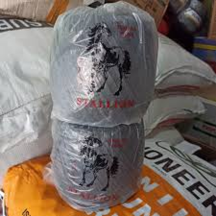 Tali Rafia Stallion Hitam