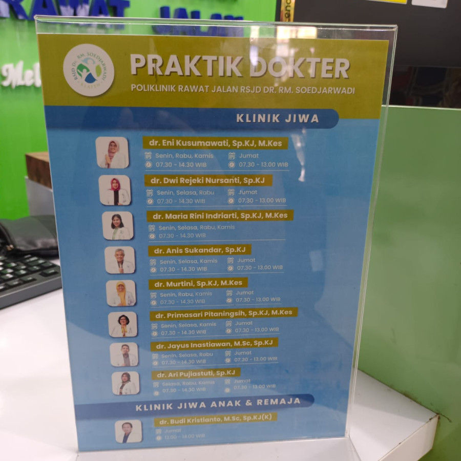 Akrilik Meja Dokter Pendaftaran - depan