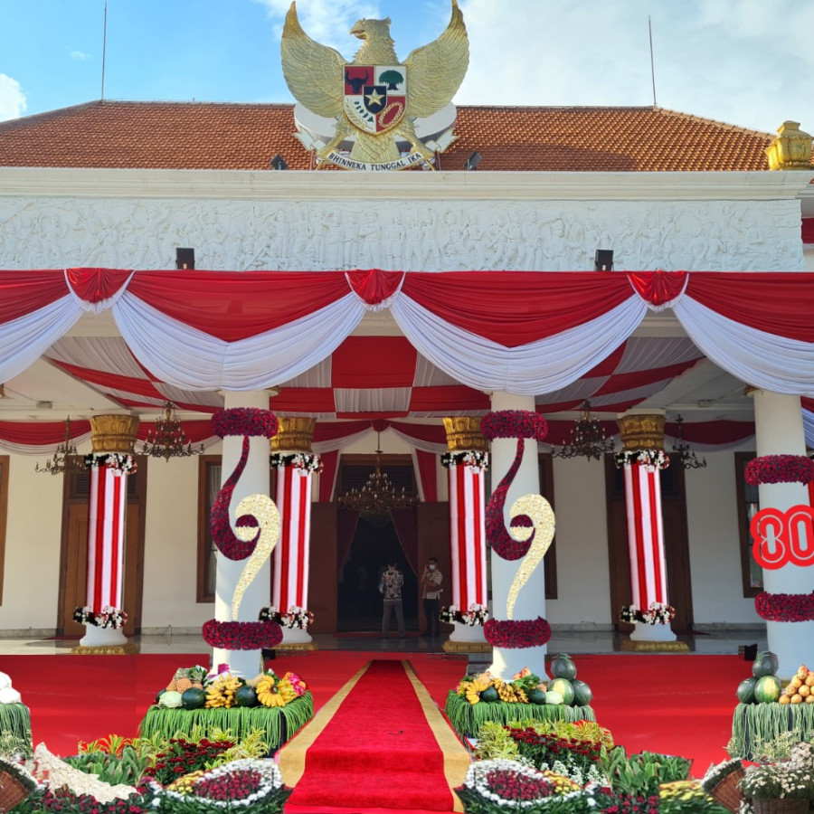 Jasa Dekorasi Pilar - depan
