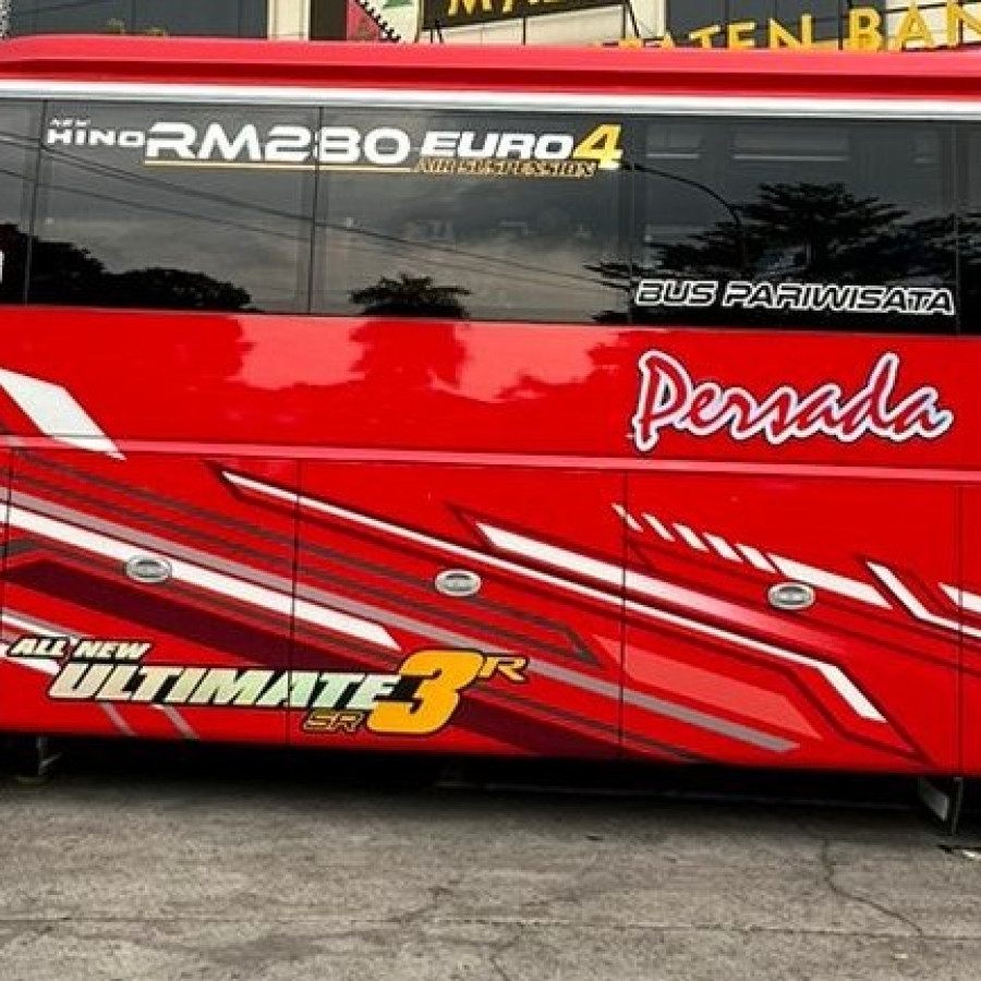 BIS PARIWISATA 50 SEAT BATANG - SALATIGA 2 HARI, 1 MALAM - samping