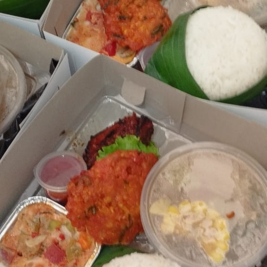 nasi kotak B