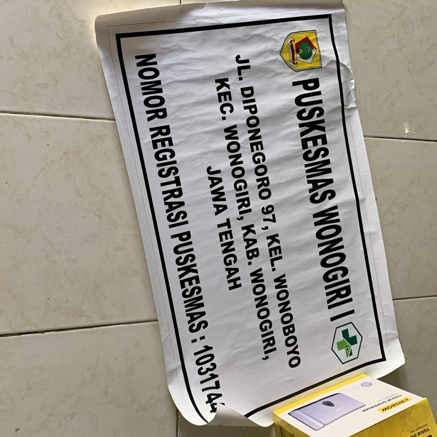CETAK STICKER PAPAN NAMA