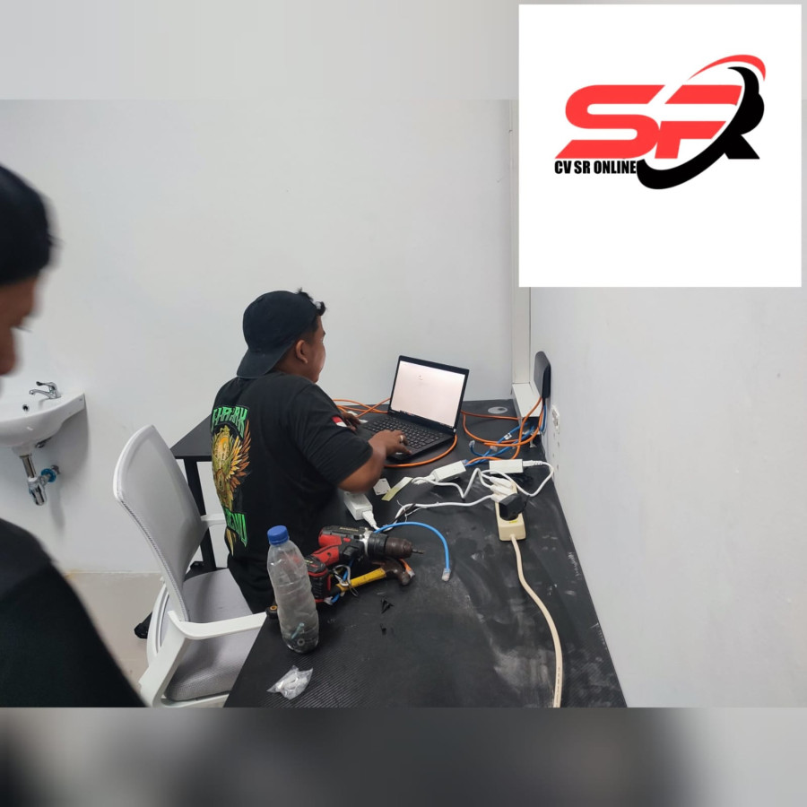 pemeliharaan server - depan