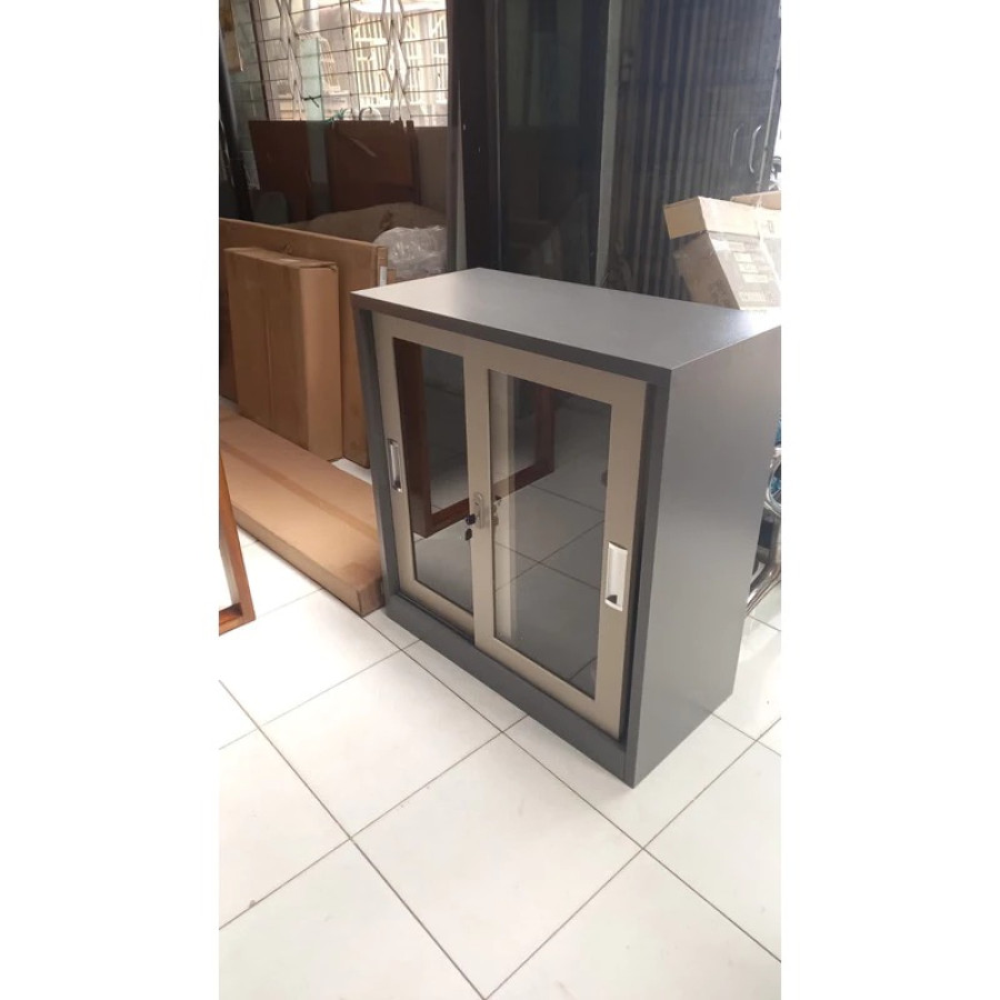LEMARI ARSIP BAHAN METAL GESER