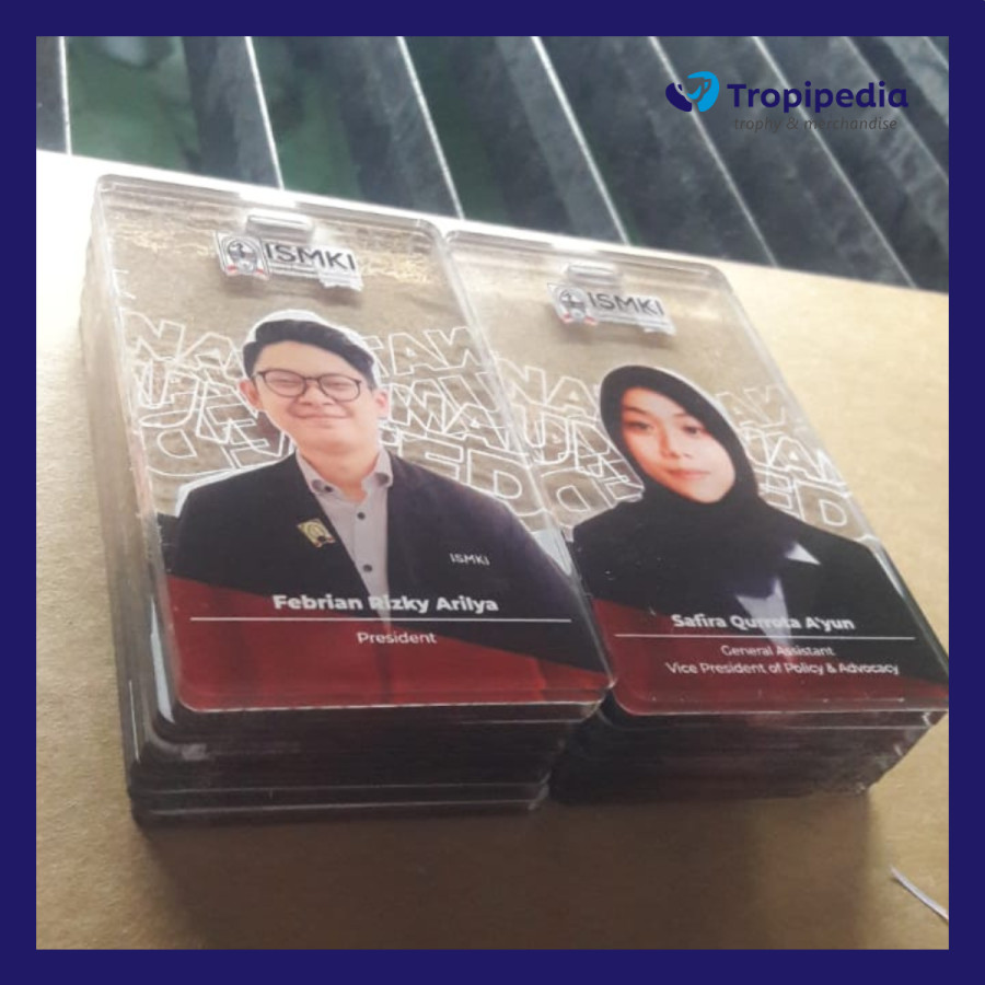 Id Card Satuan Komplet Cashing/Holder dan Yoyo - depan