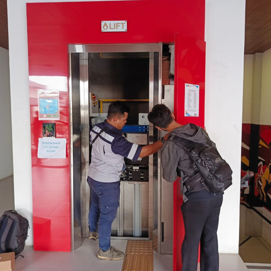 Jasa Pemeliharaan Unit Lift RSUD BATANG - depan