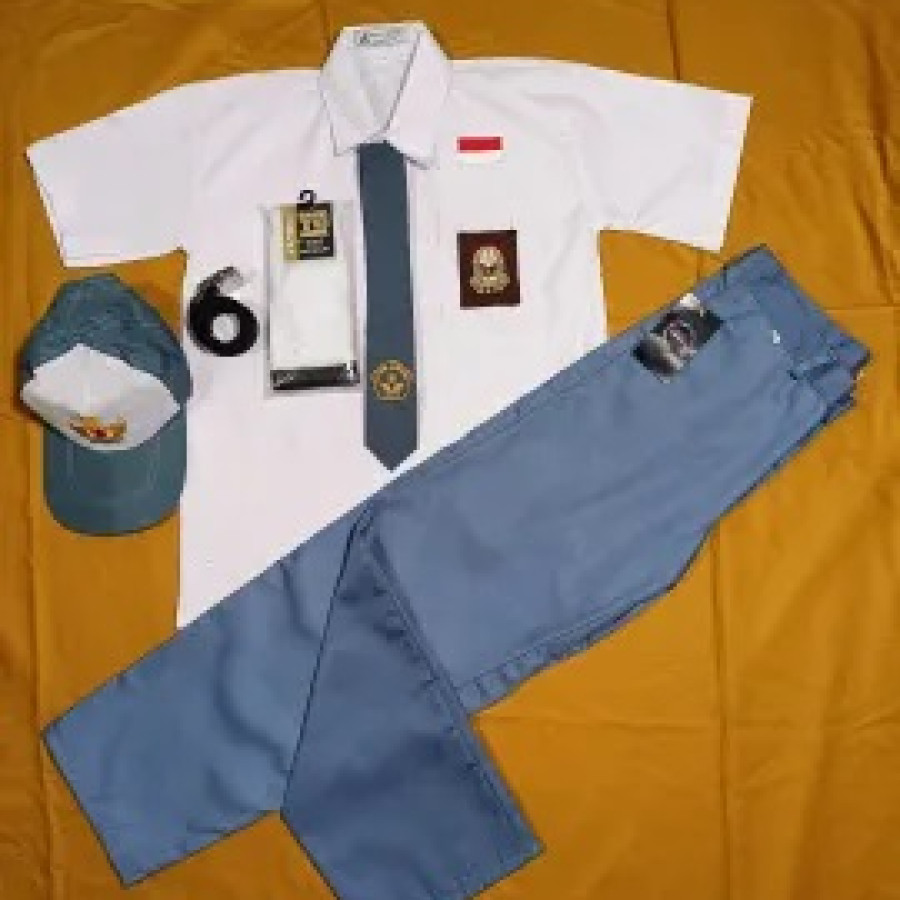 SERAGAM OSIS LENGKAP