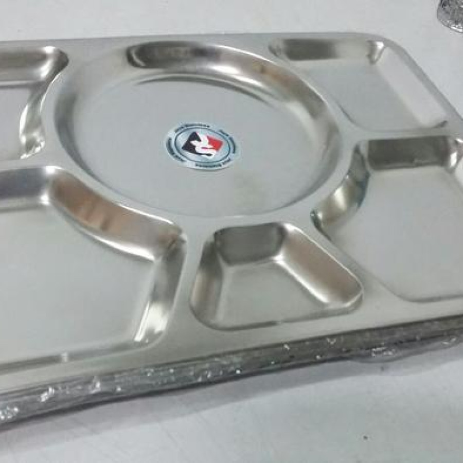 nampan stainless / plato stainless - depan