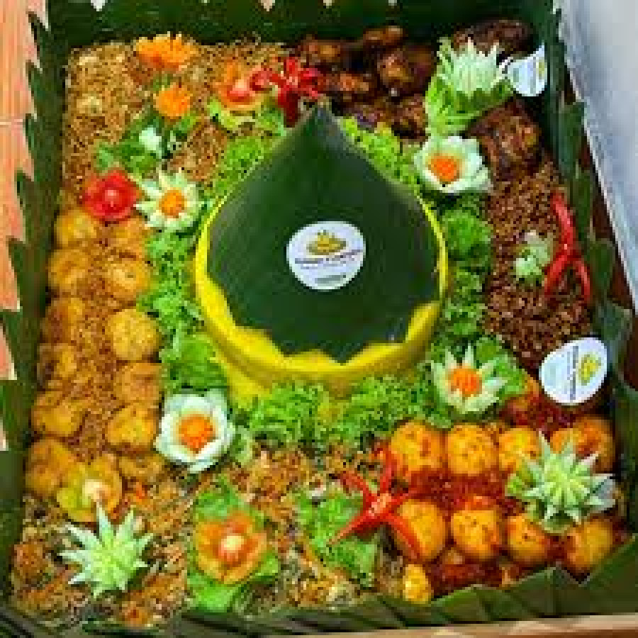 Tumpeng nasi kuning Besar (40 orang)