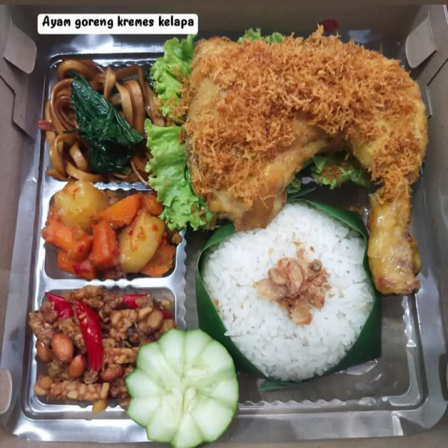 Nasi ayam goreng kremes kelapa - utama