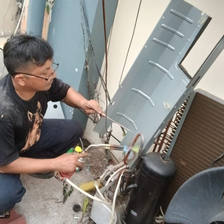 Pengelasan unit bocor