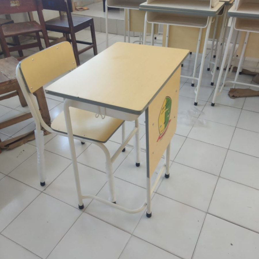Meja Siswa