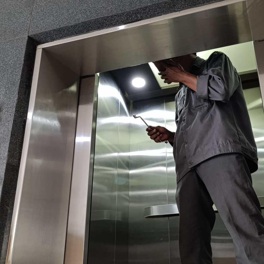 jasa perawatan/servis lift elevator escalator - utama