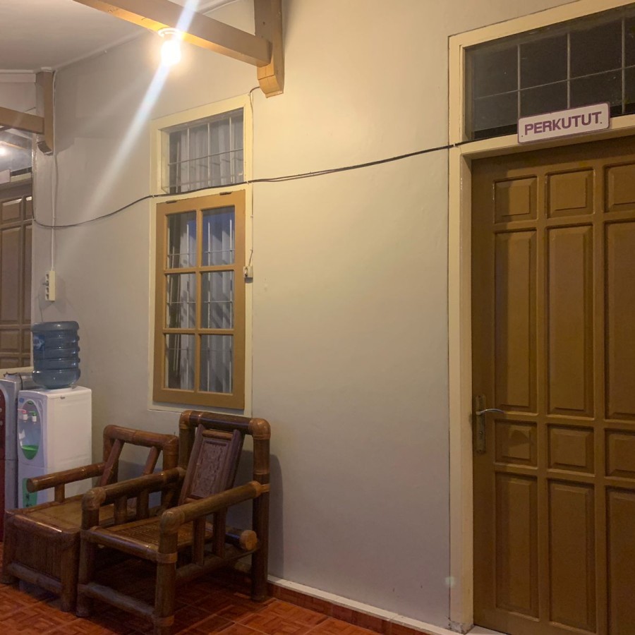 KAMAR MERAK - utama