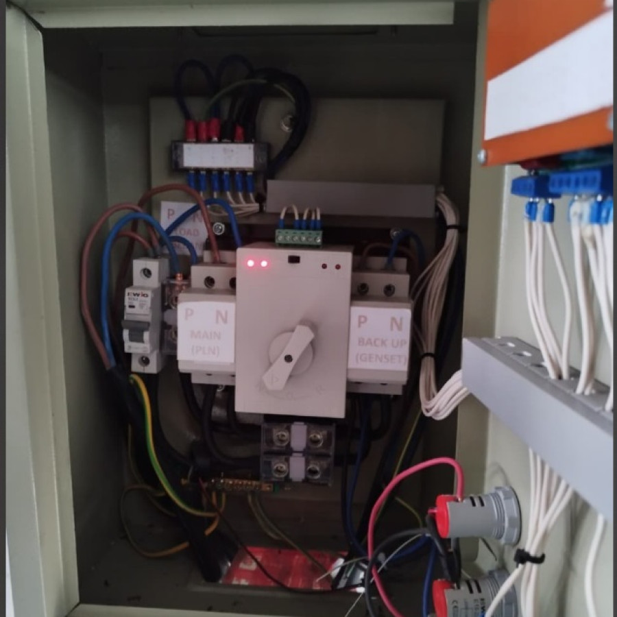 Panel ATS / AMF (10 KVA/1 PHASE) - utama
