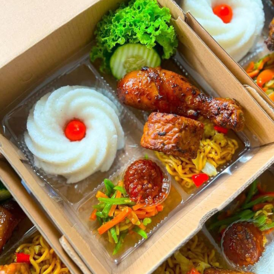 Paket nasi putih - depan
