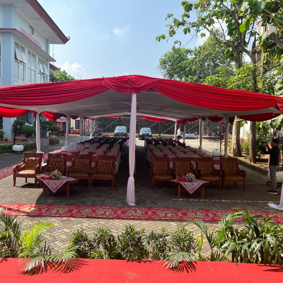 Tenda Dekorasi