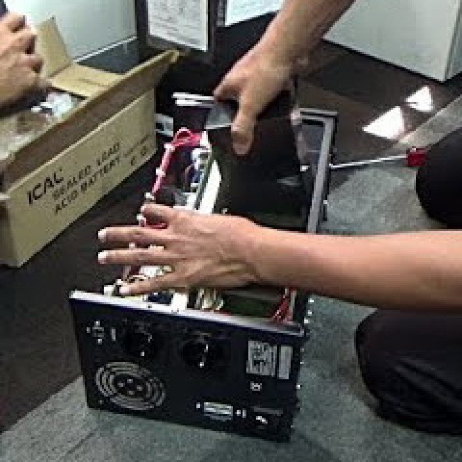 Perbaikan UPS Ganti Batere 12V 7A