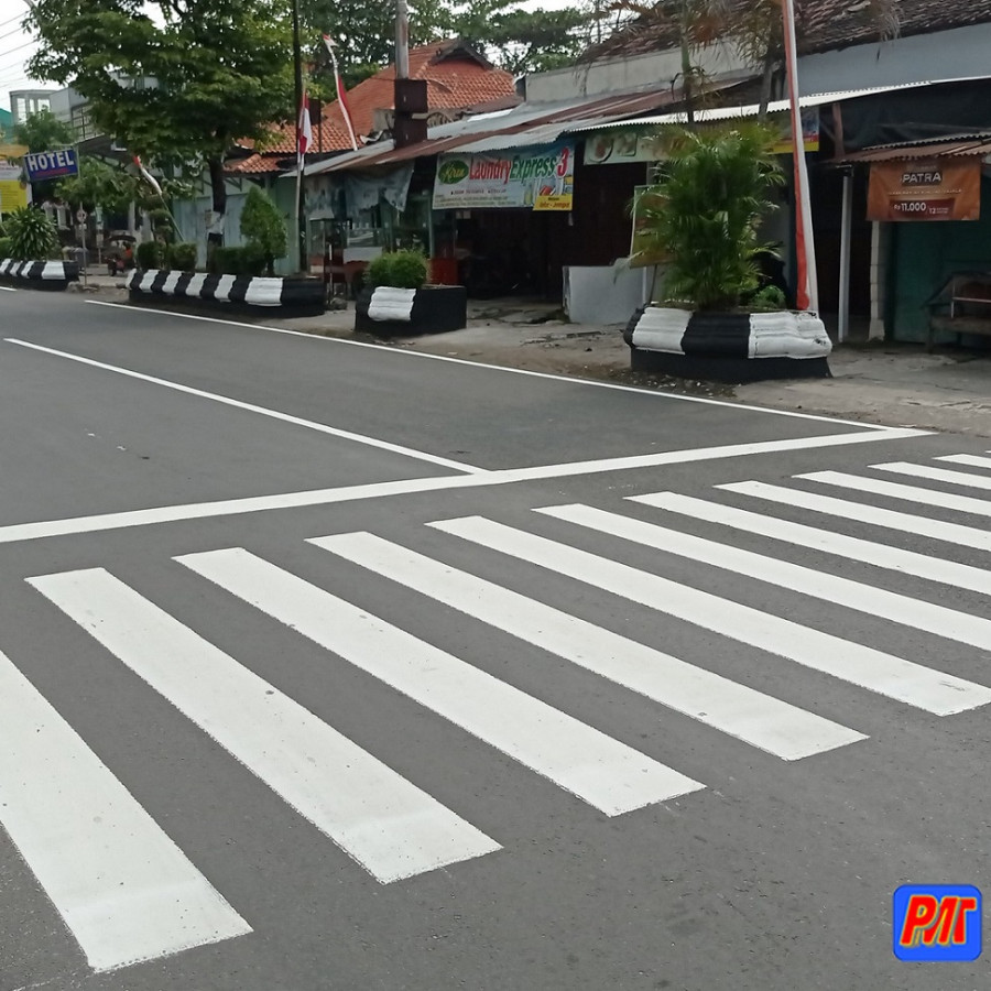 Pengecatan Marka Jalan Thermoplastik - utama