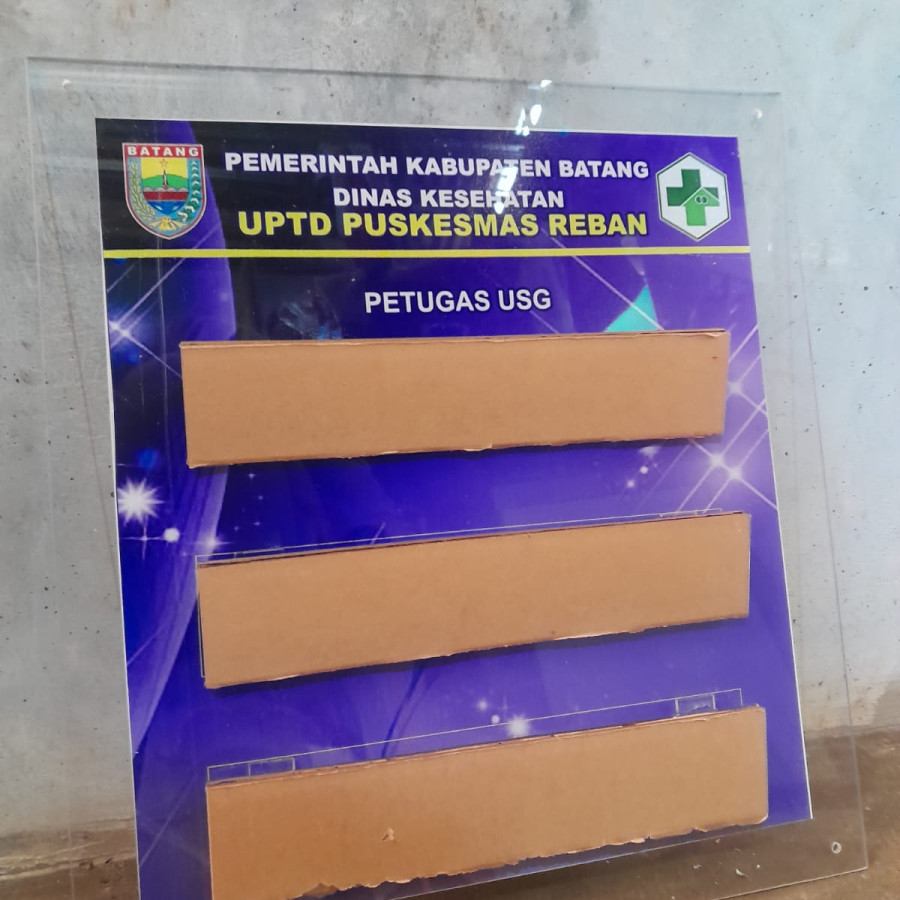 Akrilik Petugas USG