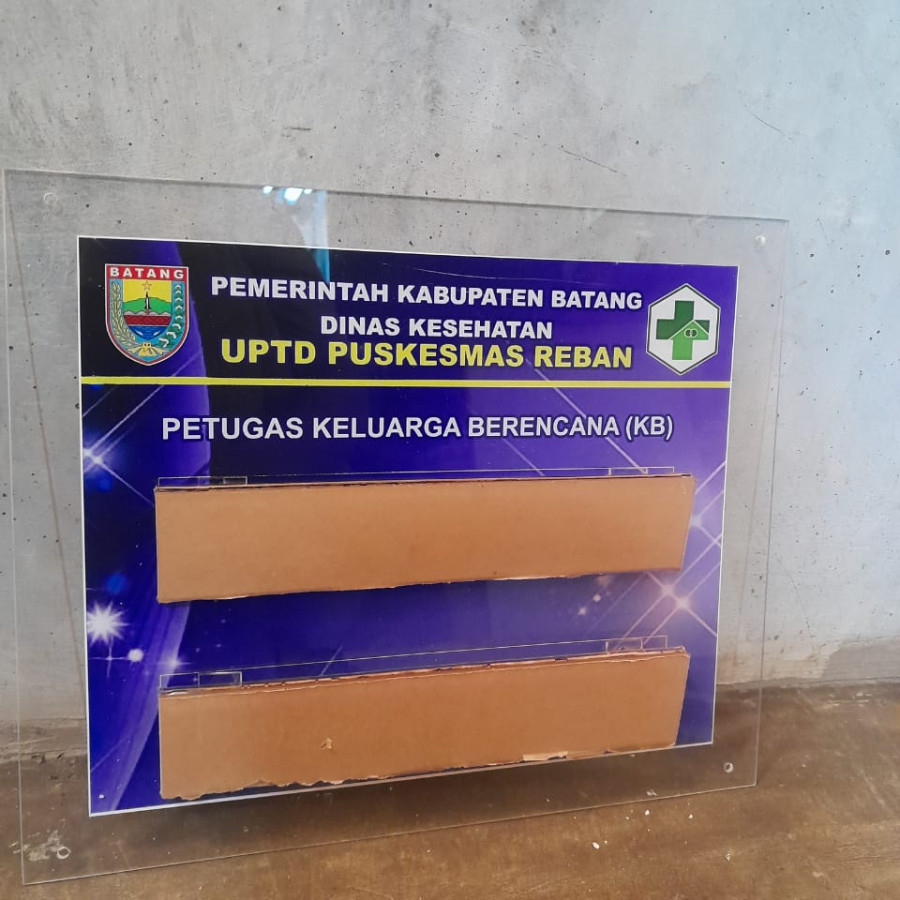 Akrilik Petugas KB