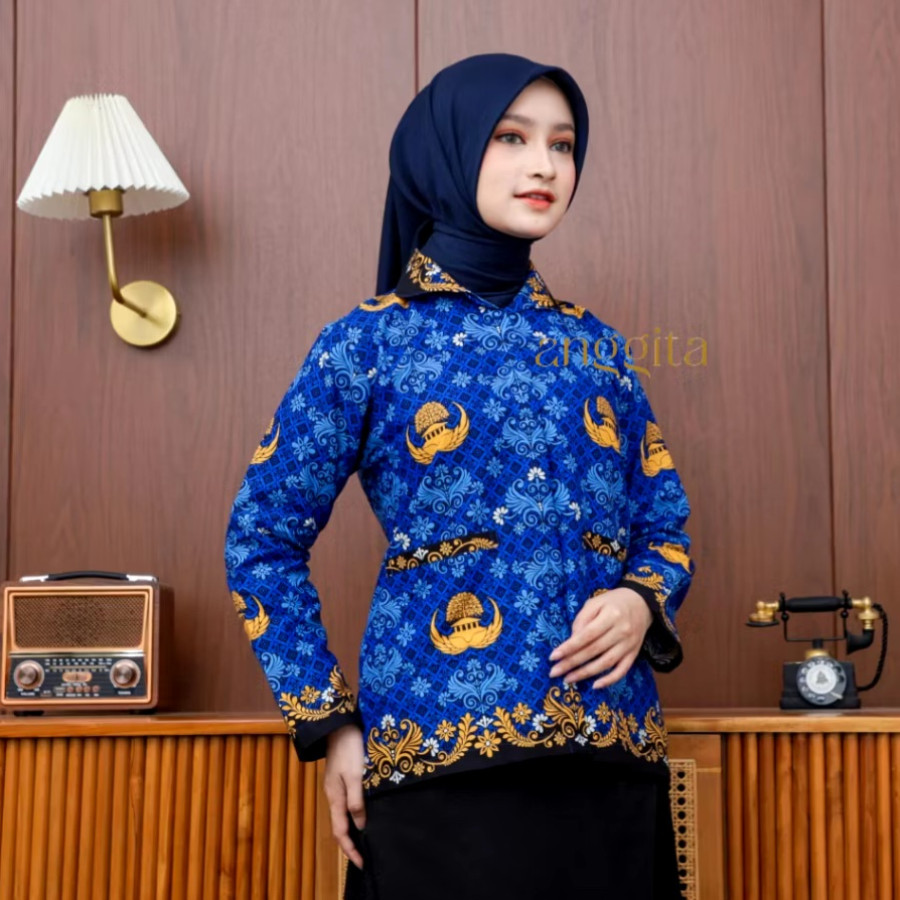 Jilbab segi empat PNS - samping