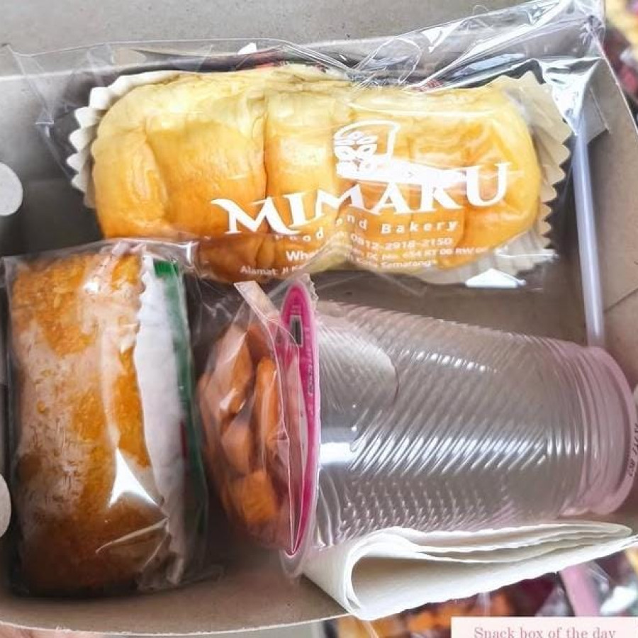 Snack rapat - depan