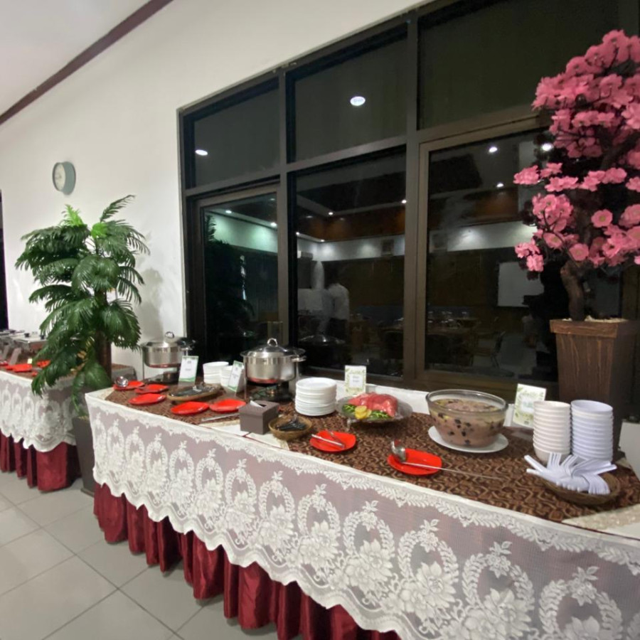 Snack Prasmanan - samping