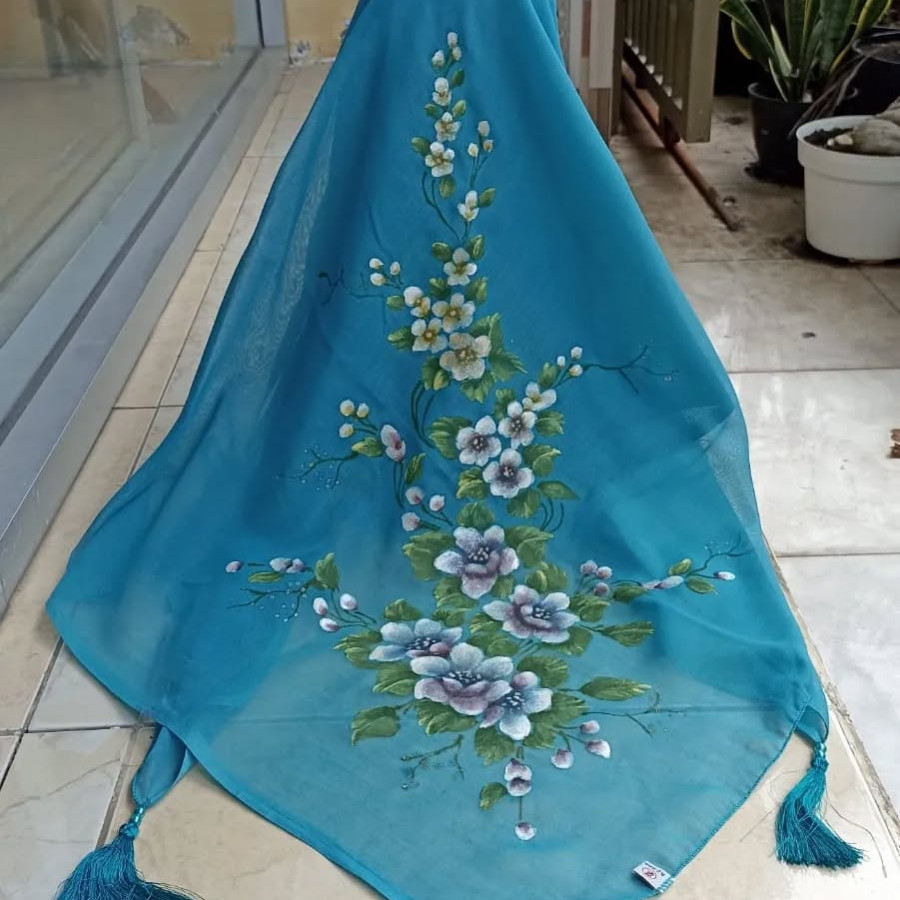 Jilbab lukis handmade - depan