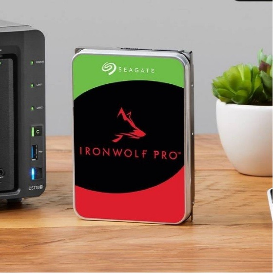 BUNDLE  SYNOLOGY DS1821+  DENGAN HDD NAS 40TB ( 10TB x 4) - depan