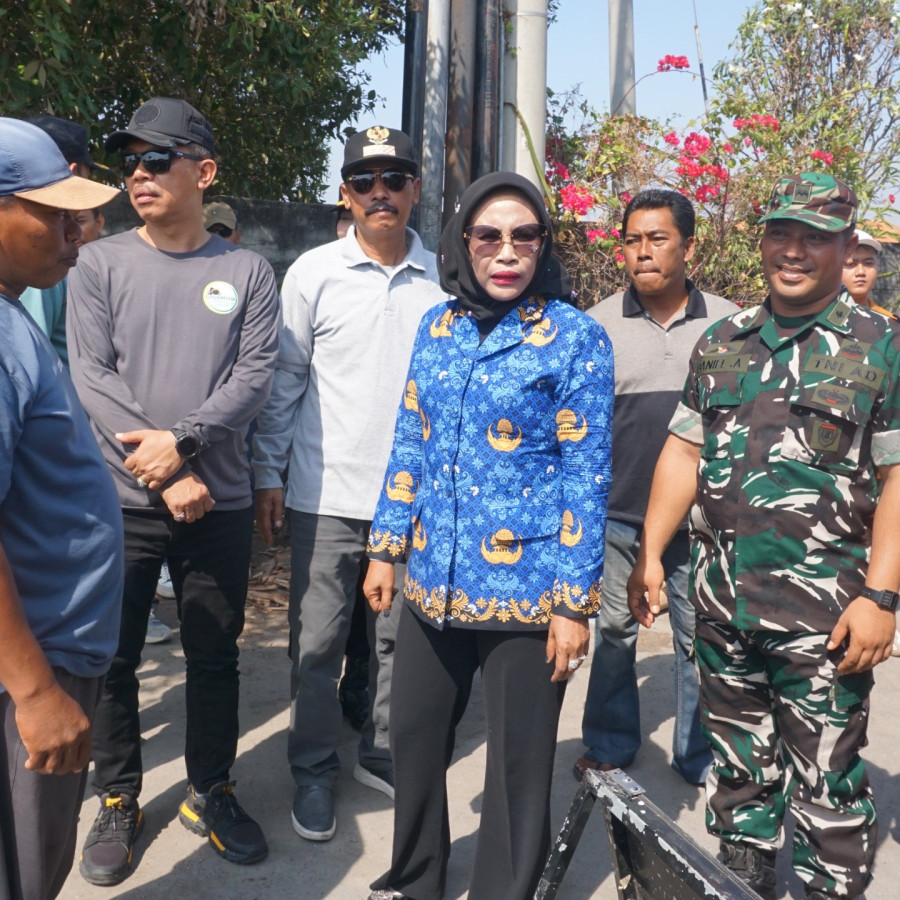 Komisi C Dukung Pembangunan Jembatan Ambruk Tambak Cemandi - utama