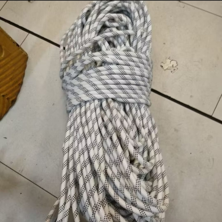 TALI KARMENTEL statis 11 mm x 200 meter - samping