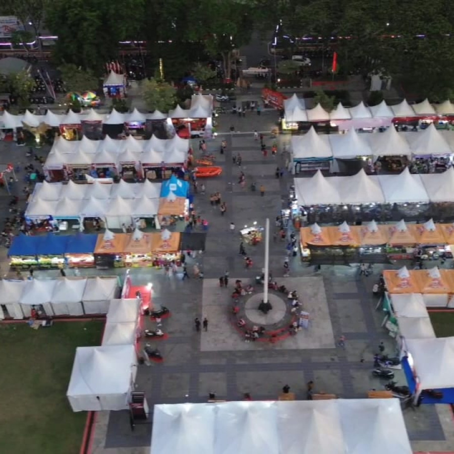 Penyelenggara Event - depan