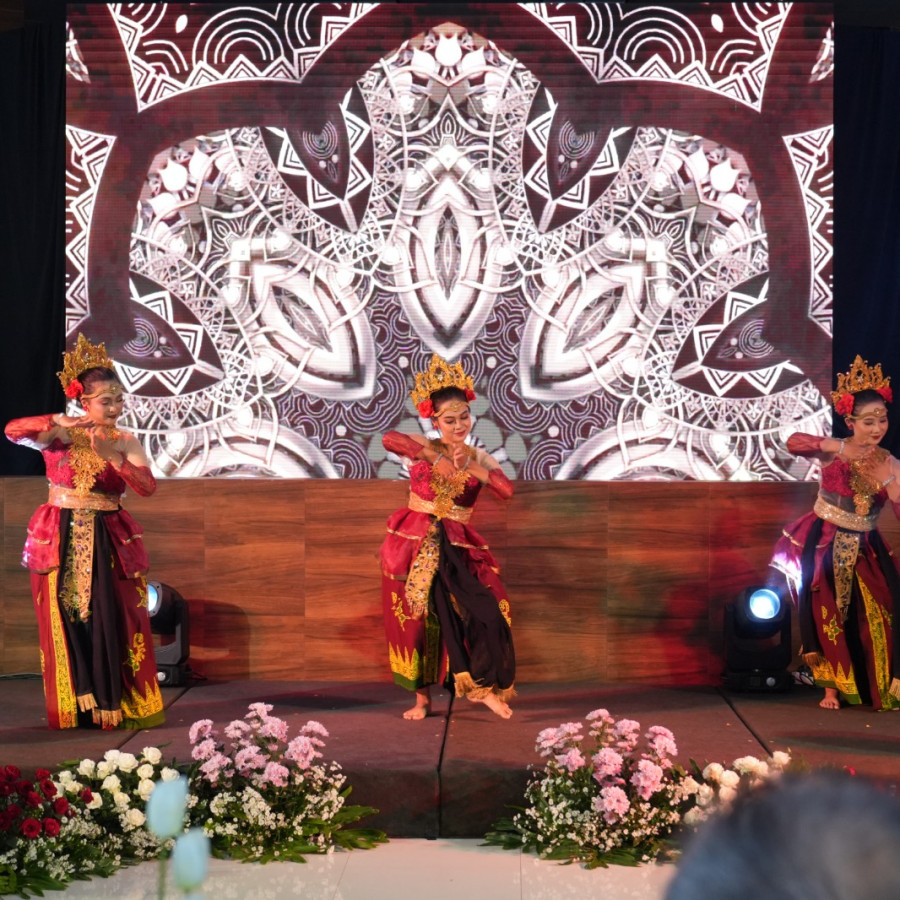 Penyelenggara Kegiatan - Event Organizer - samping