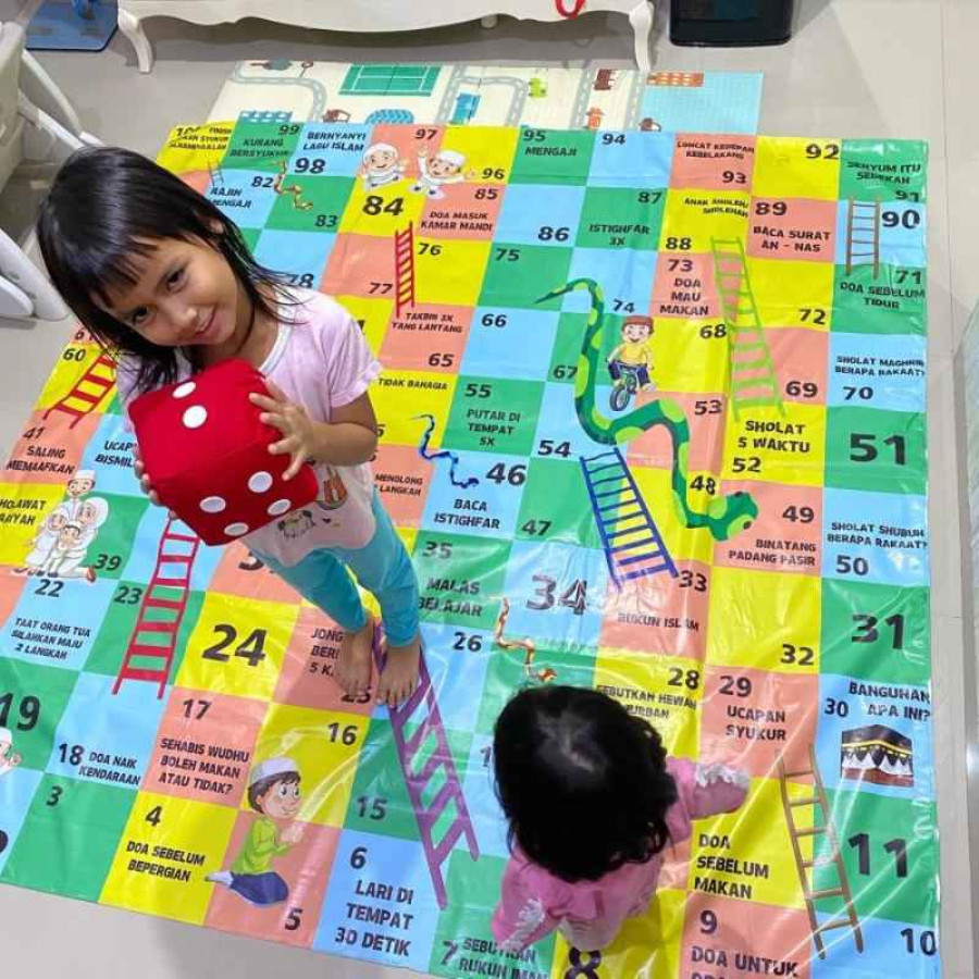 MAINAN ANAK ULAR TANGGA RAKSASA JUMBO 2 X 2 METER GRATIS DADU BANTAL - utama