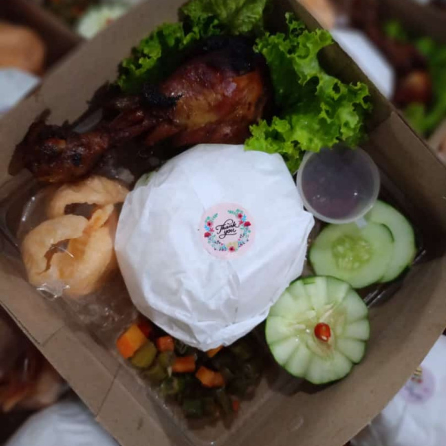 Nasi Box Ayam Bakar By Gapura Catering - samping