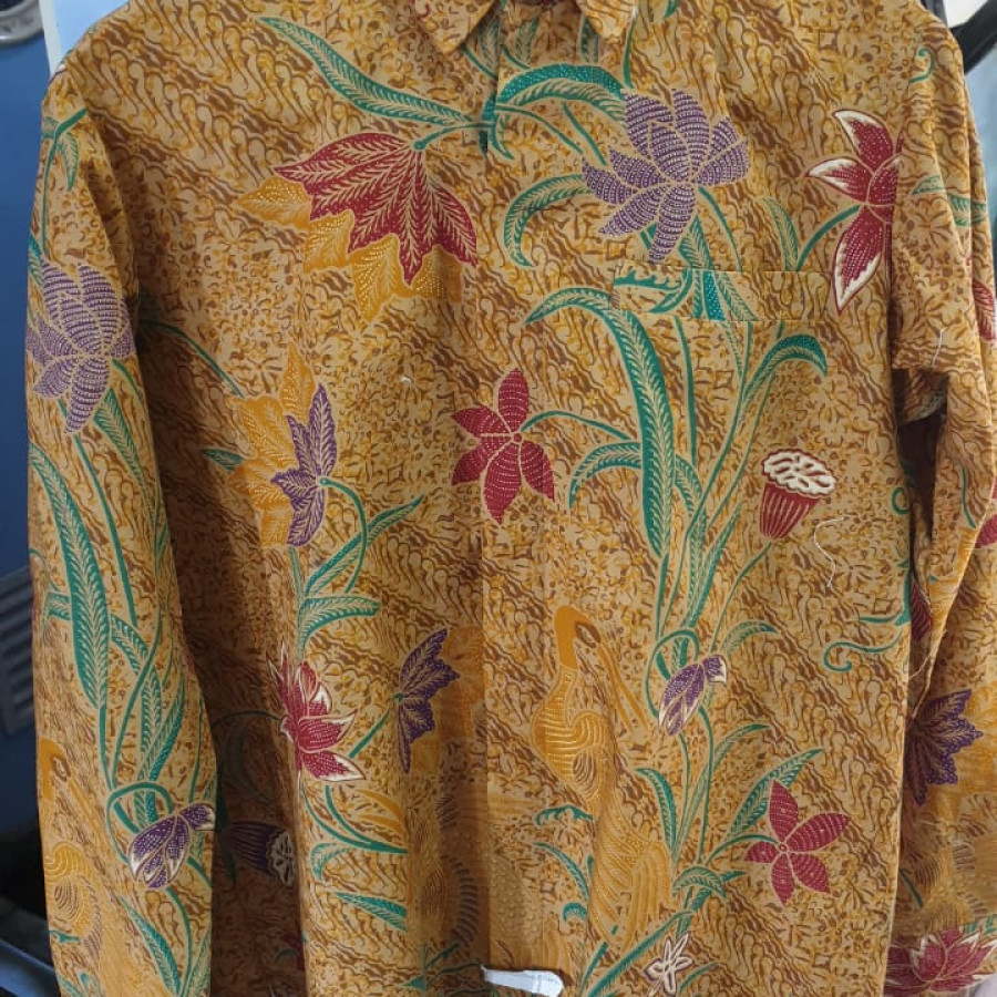 Kemeja Batik Tulis Solo