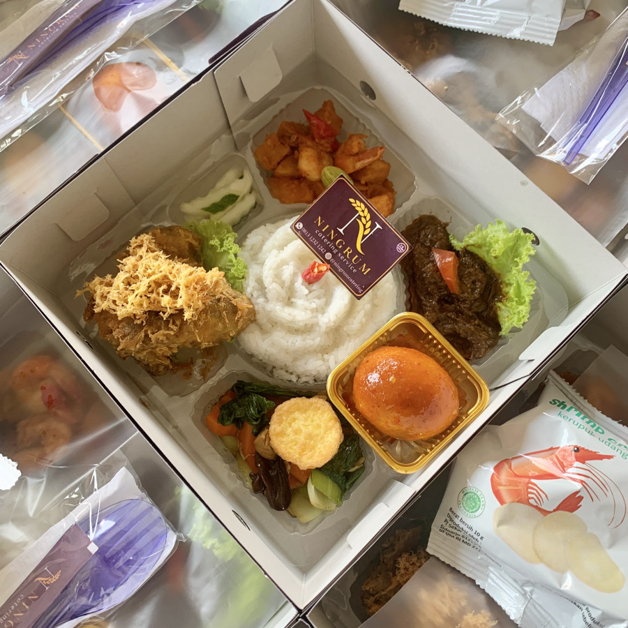 Nasi Box Sapi Silver