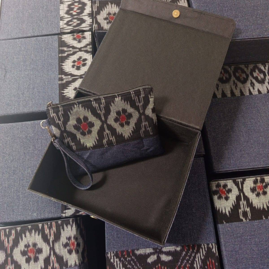 Pouch Handbag Premium kain jeans kombinasi kain Songket - samping