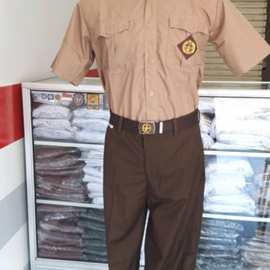 SERAGAM PRAMUKA SMA SMK PUTRA PUTRI - depan