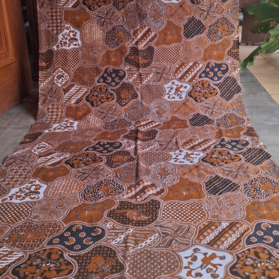 Kain Batik Brotoseno Motif Baru Ukuran 2,5 M