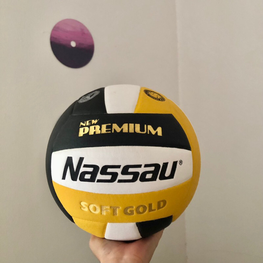 Bola Voly Nassau Gold