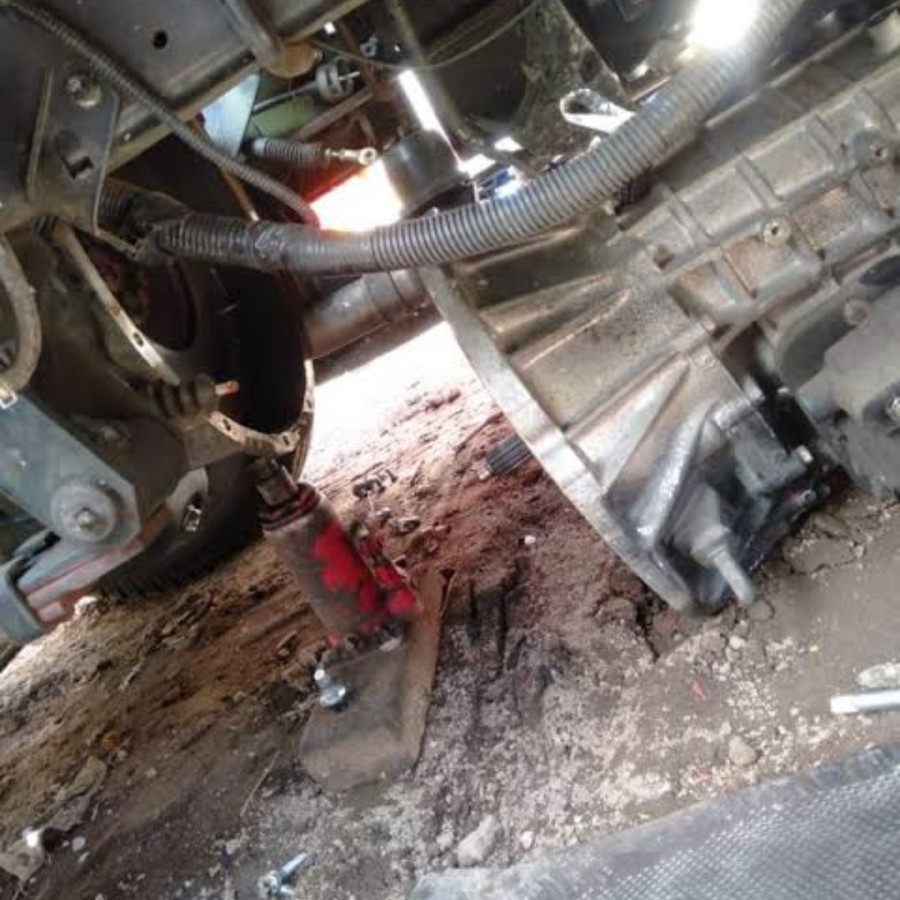 Jasa ganti kampas kopling truck 5ton